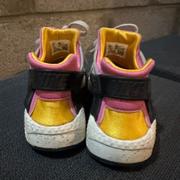 Kids’ Nike Air Huarache Grade School - Picture 5 of 5